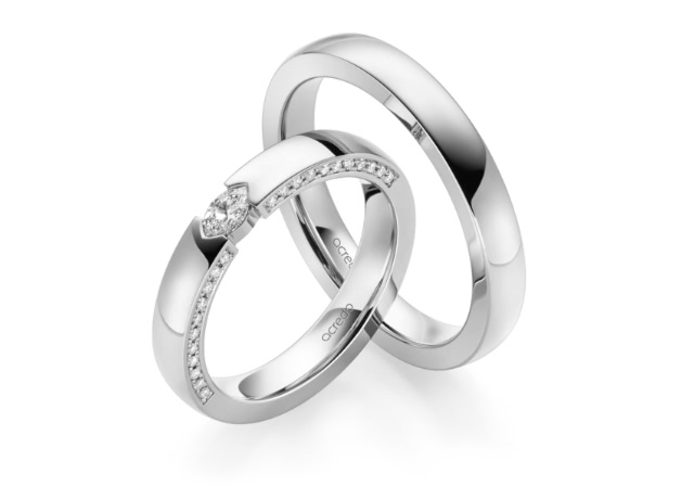 아크레도는 풍부한 표현력을 바탕으로 우아하고 세련된 디자인을 선사합니다.